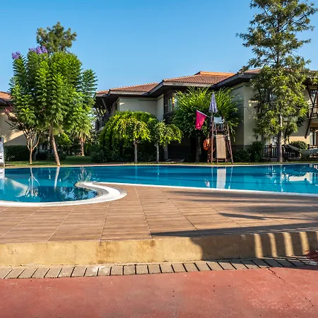 Club Felicia Village 5*